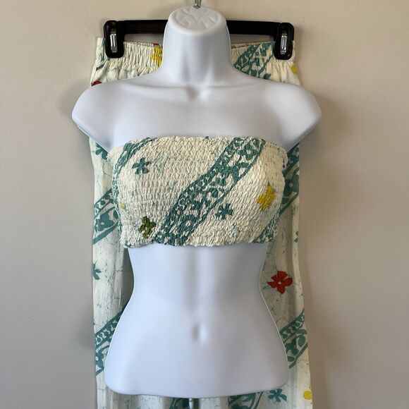Stone Fox Wear Two Piece Linen Blend Set Smocked Bandeau Top & Pants Boho Small - Picture 5 of 9